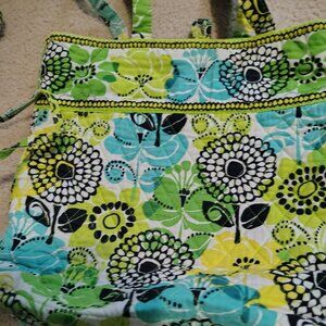 Vera Bradley ' limes up' lot